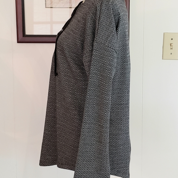 CLEARANCE - Picture 2 of 6